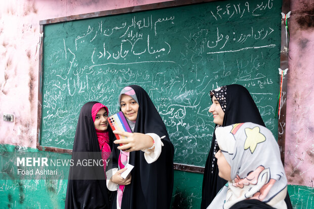 اجتماع بزرگ دختران آرمانی در تهران