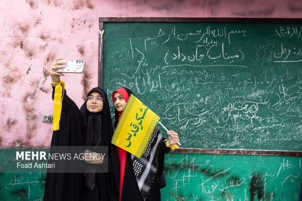 اجتماع بزرگ دختران آرمانی در تهران