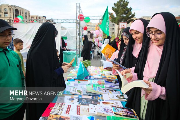 اجتماع بزرگ دختران ایران در بجنورد