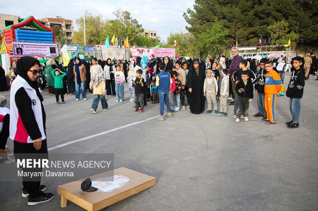 اجتماع بزرگ دختران ایران در بجنورد