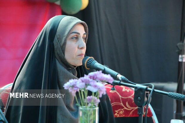 کرمی: ۶ دانشمند استان سمنان زن هستند