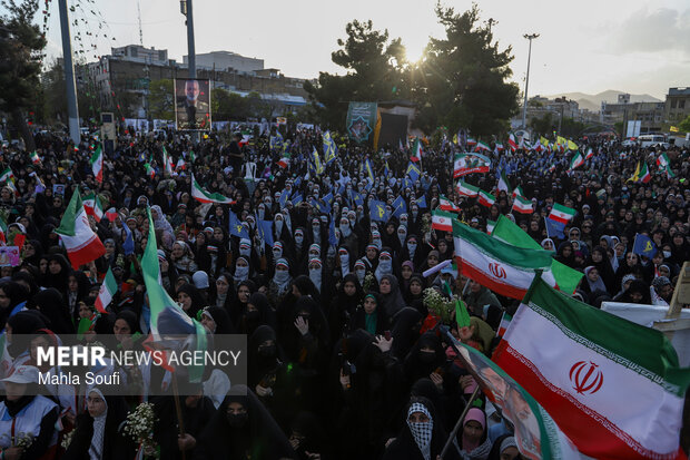 اجتماع دختران جان فدا در اراک