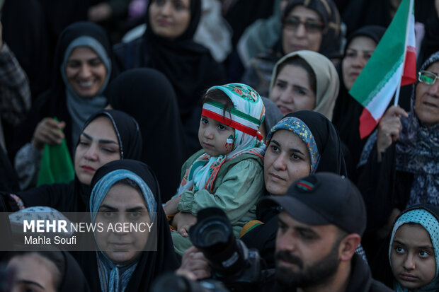 اجتماع دختران جان فدا در اراک