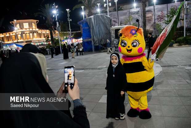 اجتماع بزرگ گیل دختران ایران