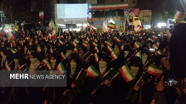 تجمع «دختران جان فدای ایران» در شیروان