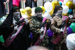 اجتماع بزرگ «دختران وطن» در میدان آزادی سنندج