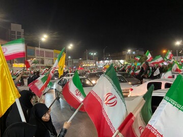 شب پنجاهم مقاومت ملی مردم کرمان در خیابان ها