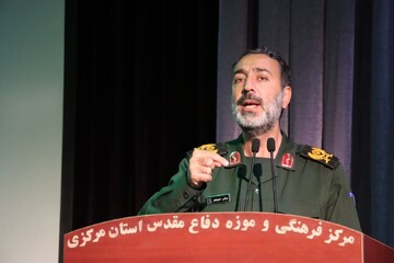 بودجه ۷۰۰ میلیارد دلاری دشمن در برابر ایمان ملت ایران شکست خورد