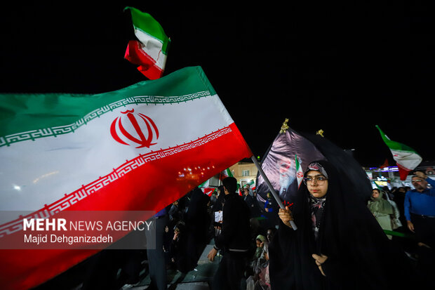 حضور حماسی مردم یزد در موج پنجاهم قرارهای شبانه خیابان‌ها