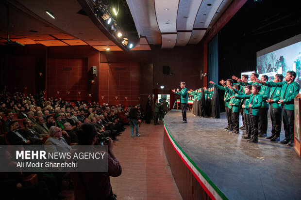 روایت هنرمندانه ایران سرافراز