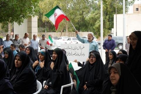 تجمع دانشگاهیان استان بوشهر در محکومیت حمله دشمن به مراکز علمی