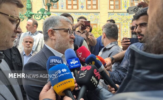 معتمدیان: با گران‌فروشان و محتکران در پایتخت قاطعانه برخورد می‌شود