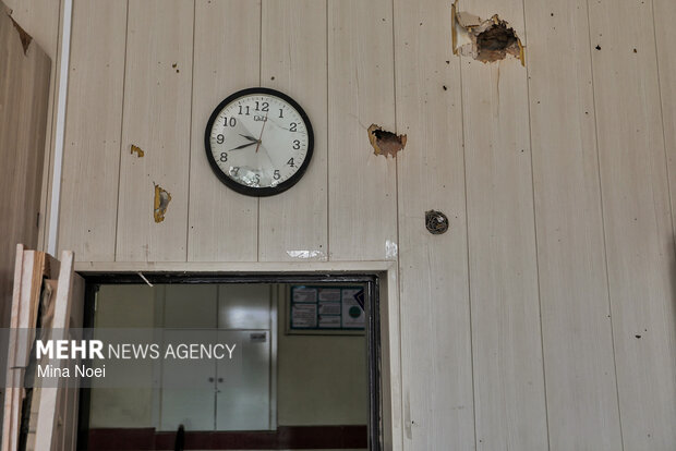 آثار تجاوزات هوایی آمریکایی - صهیونی در دبستان بعثت تبریز