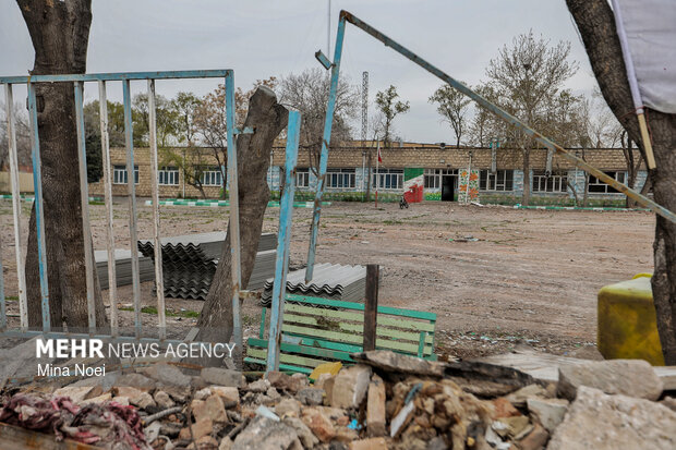 آثار تجاوزات هوایی آمریکایی - صهیونی در دبستان بعثت تبریز