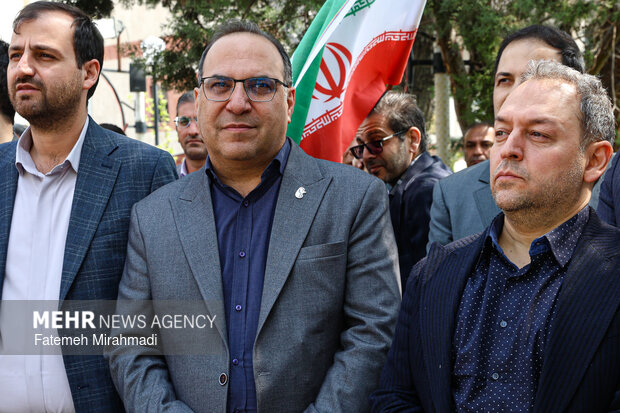 مراسم بزرگداشت رهبر شهید در دانشگاه علوم پزشکی ایران