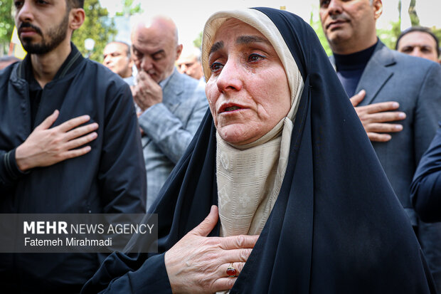 مراسم بزرگداشت رهبر شهید در دانشگاه علوم پزشکی ایران