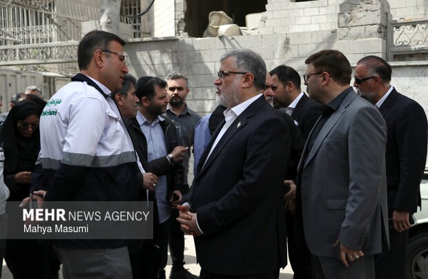 بازدید سفرای کشورهای خارجی از جنایات آمریکایی - صهیونیستی در تهران