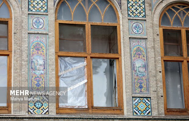 بازدید سفرای کشورهای خارجی از جنایات آمریکایی - صهیونیستی در تهران