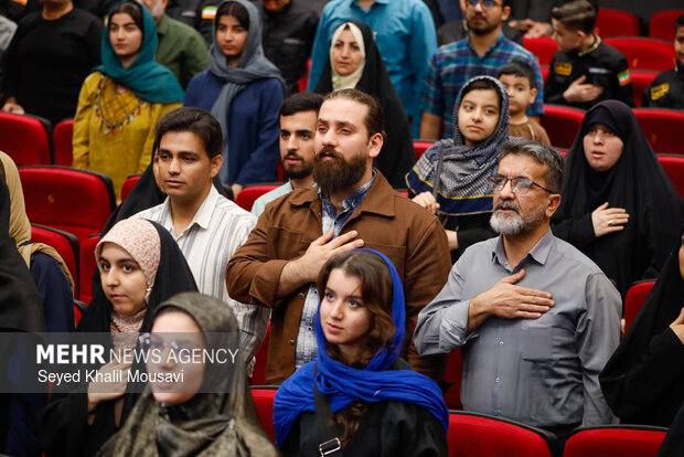 آیین اختتامیه هنر انقلاب اسلامی خوزستان