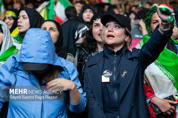 People in Tehran condemns US-Israeli aggression, back Leader
