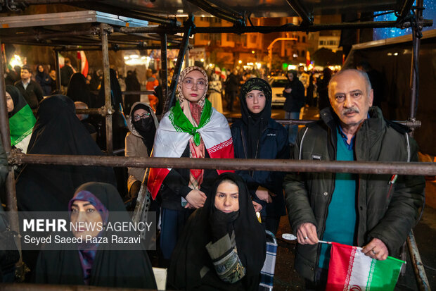 People in Tehran condemns US-Israeli aggression, back Leader
