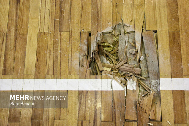 خسارات حمله آمریکایی-صهیونیستی به سالن ورزشی روانسر