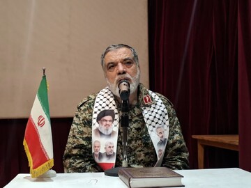 دشمن سیلی اصلی را از خیابان خورده است