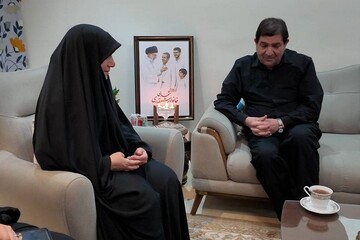 مخبر: پرچم تولید علم در ایران عزیز بر زمین نمی‌ماند