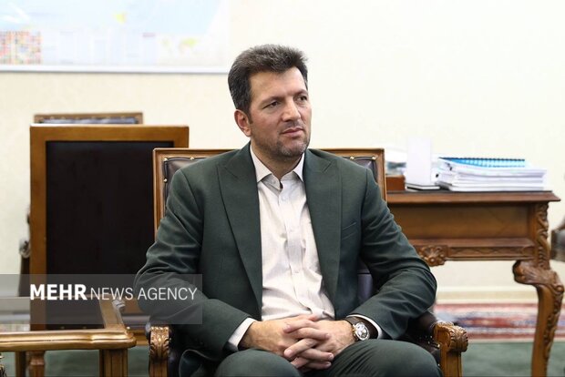 شادی: هدف‌گذاری روئینگ ایران برای کسب طلا در بازی‌های آسیایی است