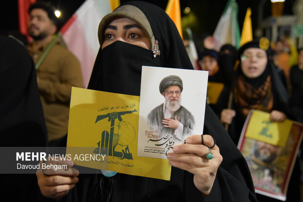 اجتماع مردمی و بزرگداشت شهدای لبنانی