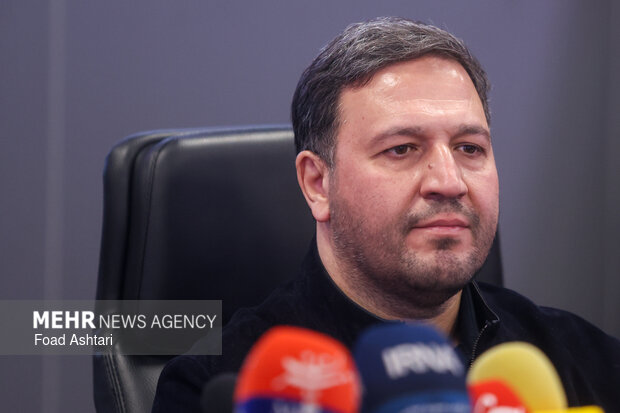 آیین تجلیل از کادر امداد و سلامت