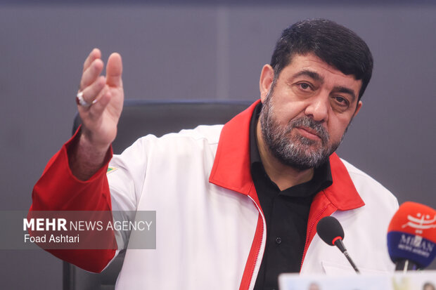 آیین تجلیل از کادر امداد و سلامت