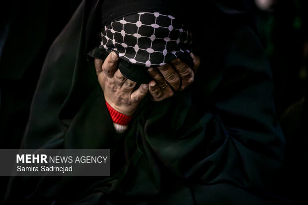 اجتماع حمایت از رزمندگان در مقابله با دشمن آمریکایی - صهیونی