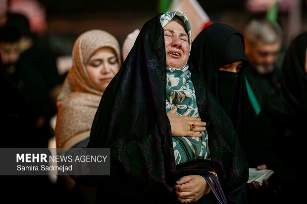 اجتماع حمایت از رزمندگان در مقابله با دشمن آمریکایی - صهیونی