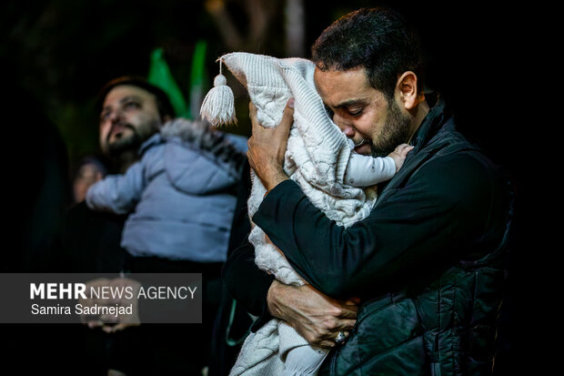 اجتماع حمایت از رزمندگان در مقابله با دشمن آمریکایی - صهیونی