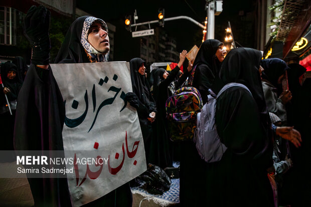 اجتماع حمایت از رزمندگان در مقابله با دشمن آمریکایی - صهیونی