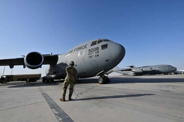 US military deploys over 900 personnel to Venezuela