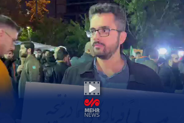 پویش “فریاد خیابان” به عنوان فرصتی برای ابراز نظرات شهروندان شکل گرفته است. پویش “فریاد خیابان” به عنوان فرصتی برای ابراز نظرات شهروندان شکل گرفته است.