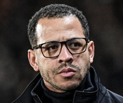 سرمربی چلسی برکنار شد