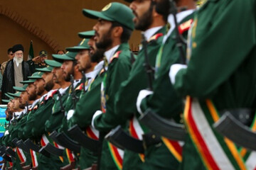 وقتی امنیت متولی نداشت/ آیا سپاه تنها راه مهار بحران پس از انقلاب بود؟