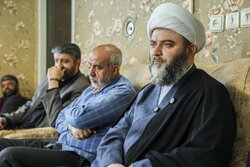 دیدار رئیس سازمان تبلیغات اسلامی با خانواده شهید احسان جنگروی