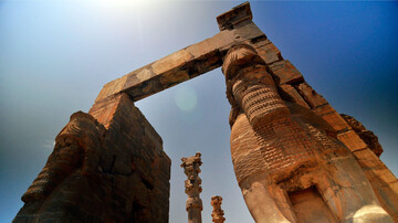 فقدان نهادی‌سازی دانش چگونه منجر به تضعیف تصمیم سازی در کشور می‌شود؟