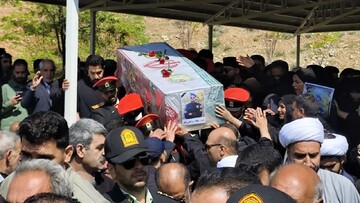 تشییع پیکر شهید «میلاد مرادی‌تبار» در خرم‌آباد