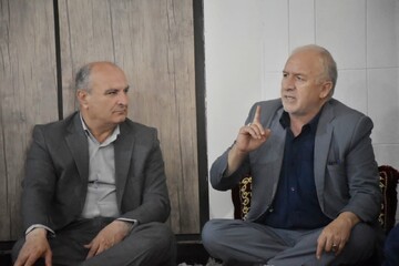 مدیرکل بنیاد شهید لرستان: خانواده شهدا صاحبان اصلی انقلاب هستند