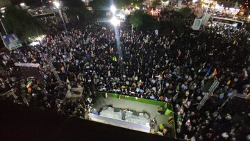 تجمع شبانه در بوشهر