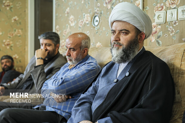 اول خانواده شهدا، دیدار با خانواده شهید احسان جنگروی