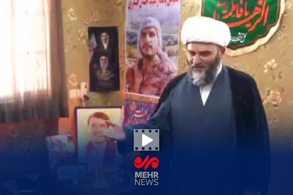 دیدار حجتالاسلام قمی با خانواده شهید احسان جنگروی دیدار حجتالاسلام قمی با خانواده شهید احسان جنگروی