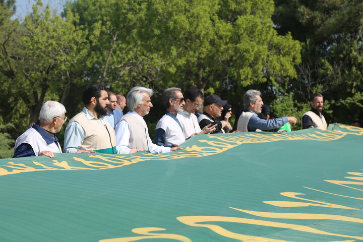 آیین برافراشتن پرچم متبرک به نام امام رضا(ع) در کرمانشاه