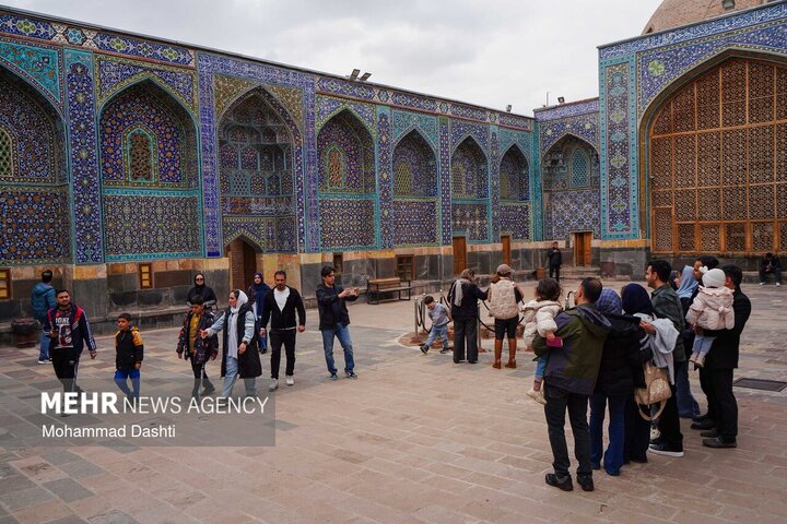 بقعه شیخ صفی الدین اردبیلی