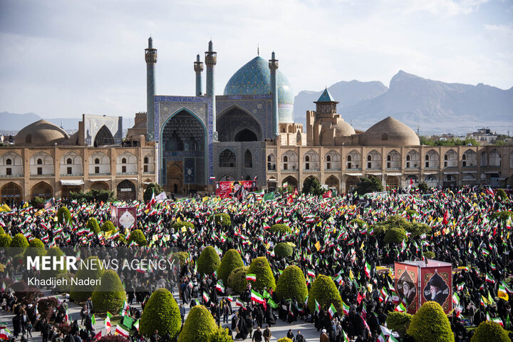 سوگواری اربعین رهبر شهید در اصفهان